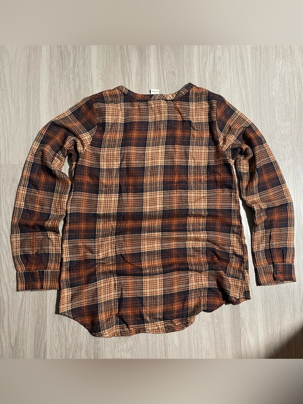 Women's Plaid Henley Tunic Top - Picture 6 of 6
